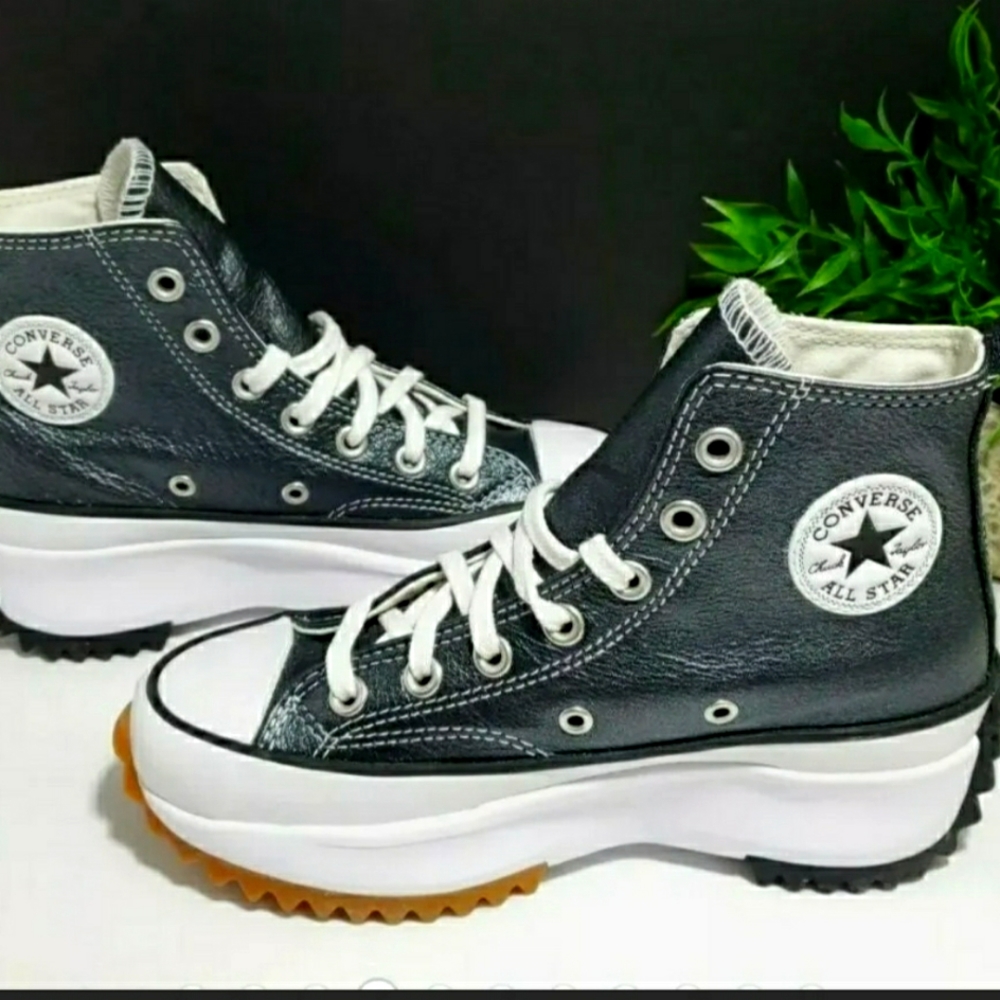 NWOB Converse Run Star Hike "Metallic Classics Black" Leather Platform Women's 7